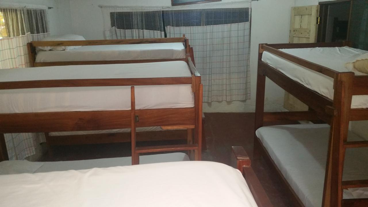 Aylos Bay Hotell Akosombo Exteriör bild